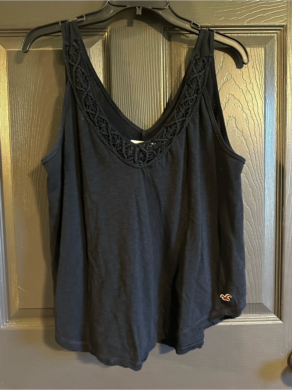 Y2K Hollister Women's Black Crochet-Trim V-Neck Tank